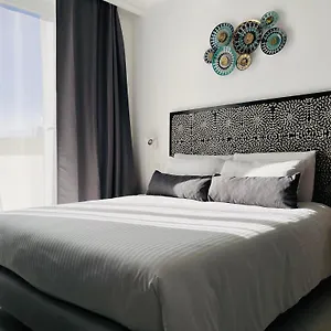 Apartament By Promenade And, Sliema